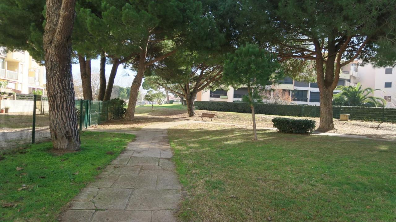 Sol-Y-Days Los Amigos, Studio 4 Couchages En Rez-De-Jardin, Avec Grande Terrasse Et Parking, A 250M De La Plage Le Grau-du-Roi Buitenkant foto