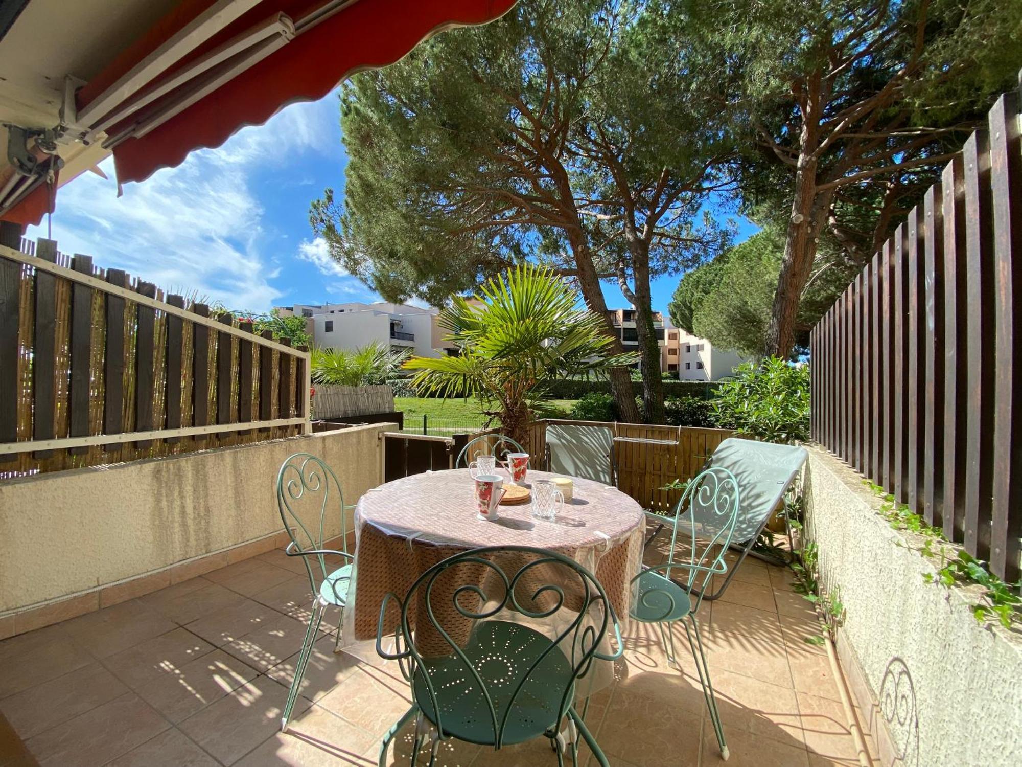 Sol-Y-Days Los Amigos, Studio 4 Couchages En Rez-De-Jardin, Avec Grande Terrasse Et Parking, A 250M De La Plage Le Grau-du-Roi Buitenkant foto