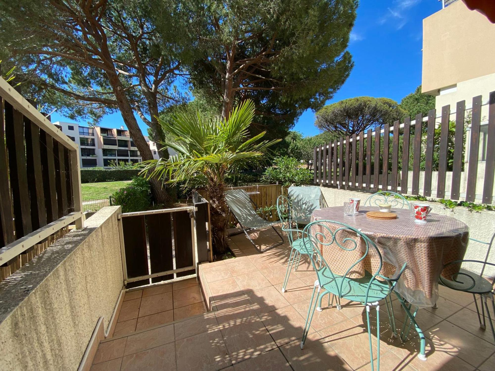 Sol-Y-Days Los Amigos, Studio 4 Couchages En Rez-De-Jardin, Avec Grande Terrasse Et Parking, A 250M De La Plage Le Grau-du-Roi Buitenkant foto